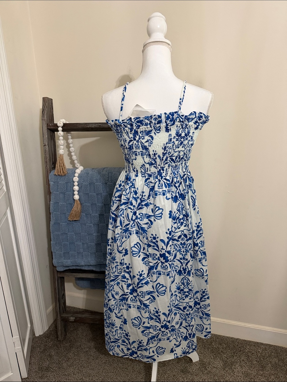H & M Smocked Bandeau Dress NWT! - Picture 7 of 9